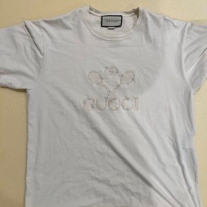 gucci t shirt very new